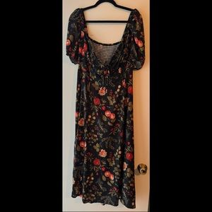 Curve & Plus Fruit Square Neck Puff Sleeve Midi Dress